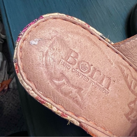 Born orange leather platform wedge sandals
floral burlap wrapped heel Women’s 9 - Picture 11 of 11